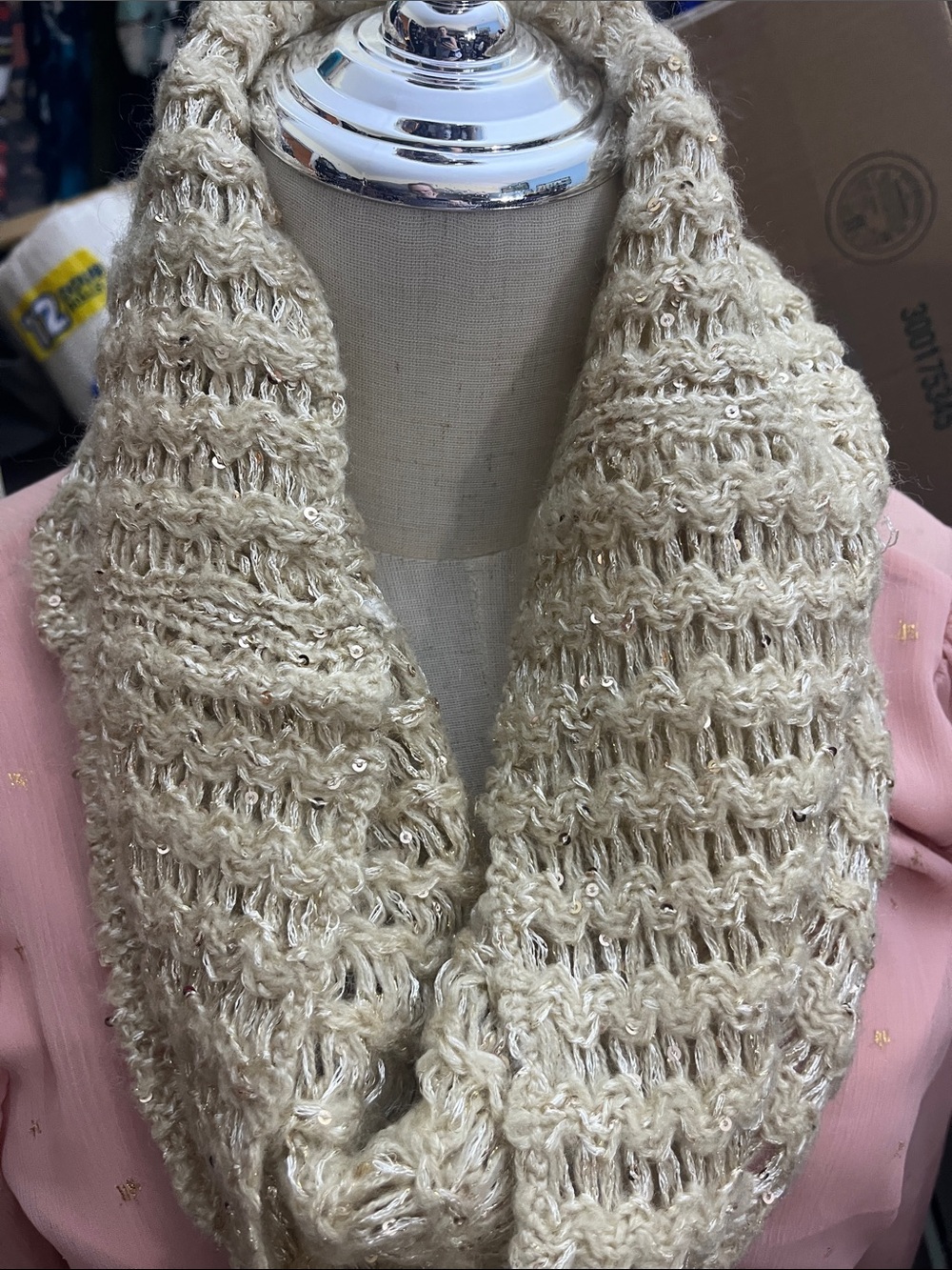 Cozy Sequin Knit Infinity Scarf - Cream Neck Warmer Vintage Style Elegent S233